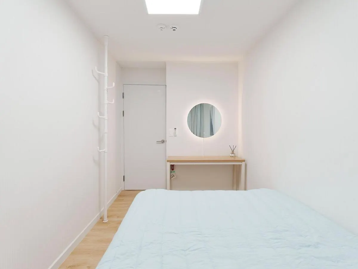 Apartamento Welcome! 'Sosodang' Cozy & Aesthetic Stay! Seúl