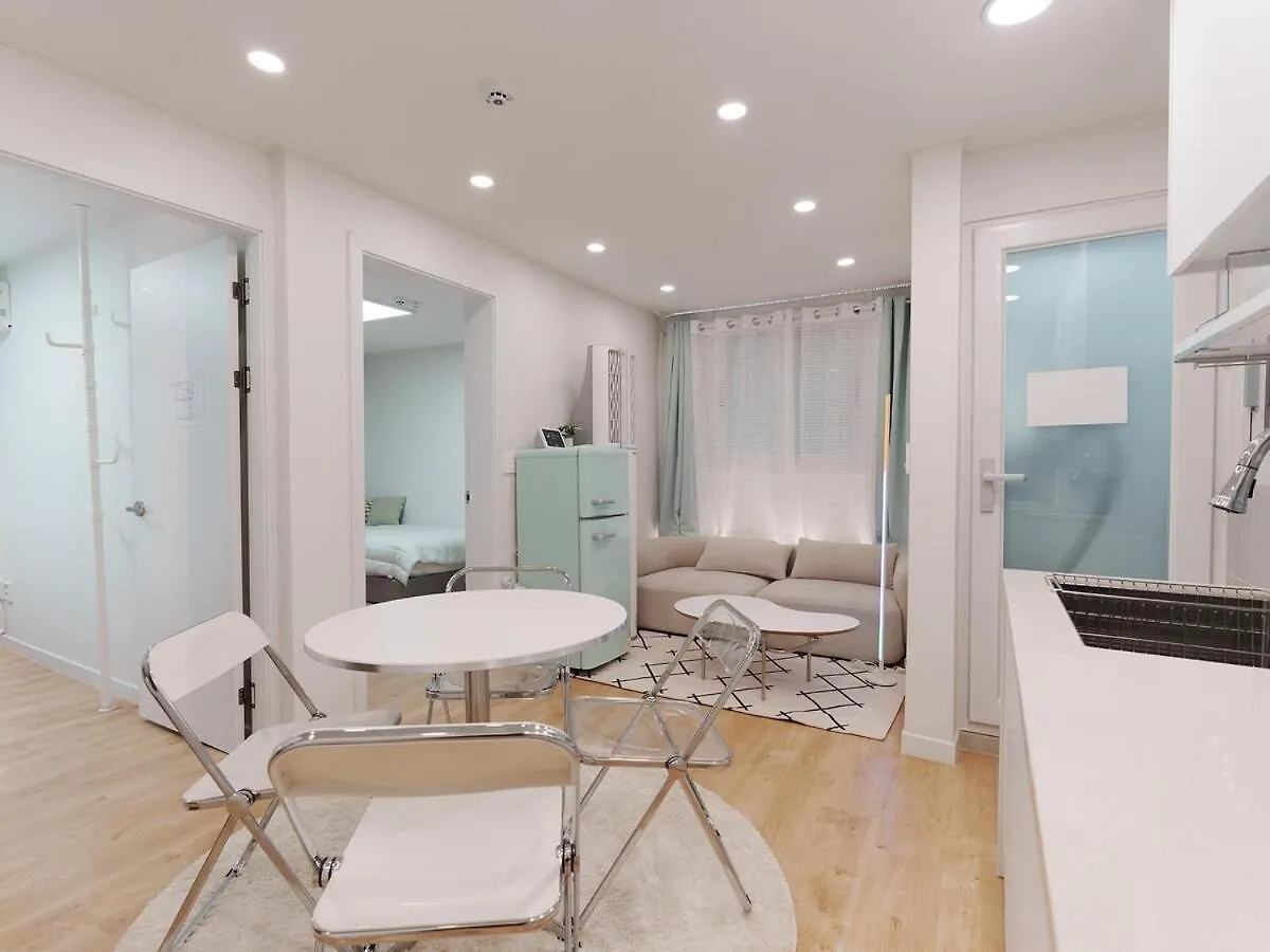 Daire Welcome! 'Sosodang' Cozy & Aesthetic Stay! Seul Güney Kore